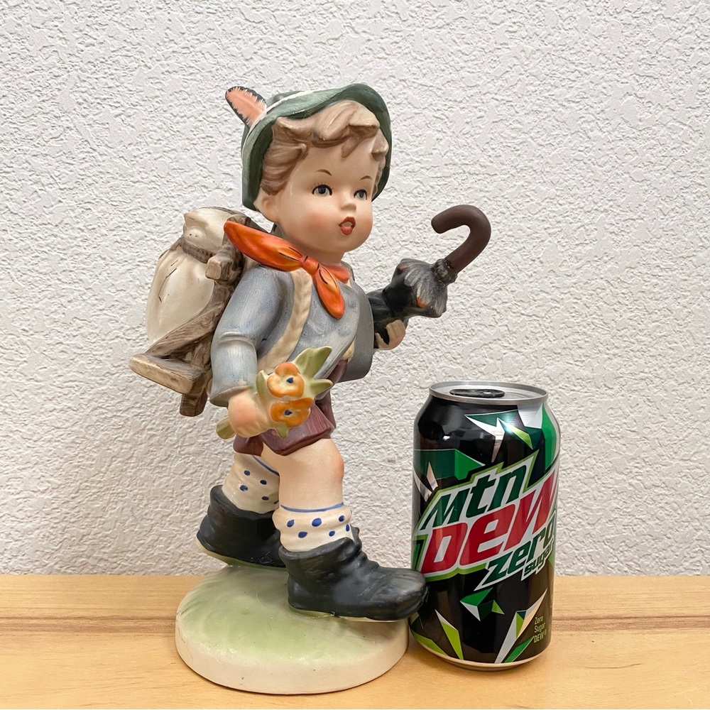 Vintage NAPCOWARE Ceramic Porcelain School Boy Amazingly Large 10” Figurine